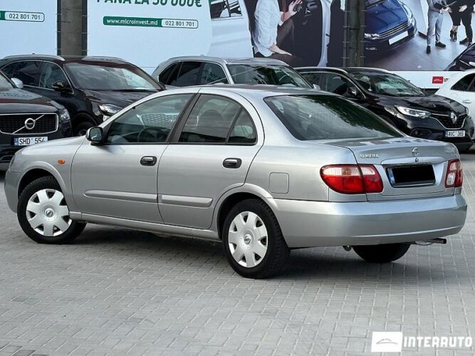 Nissan Almera 33 interauto-car