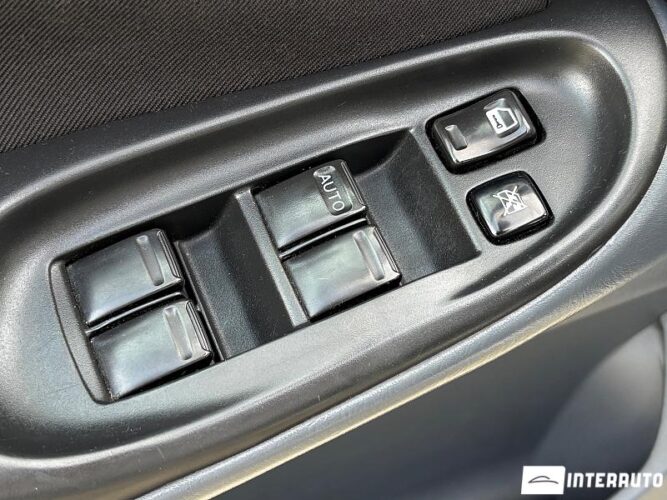 Nissan Almera 45 interauto-car