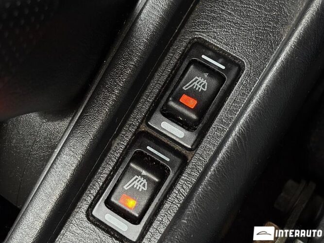 Nissan Almera 41 interauto-car