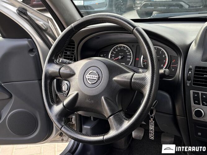 Nissan Almera 36 interauto-car