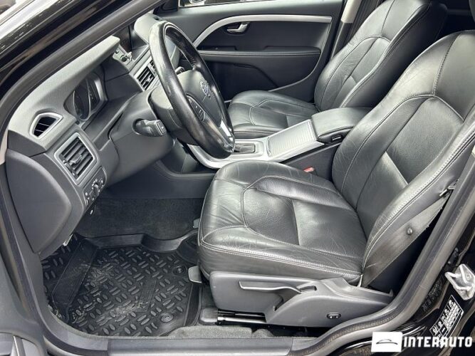 Volvo XC 70 37 interauto-car
