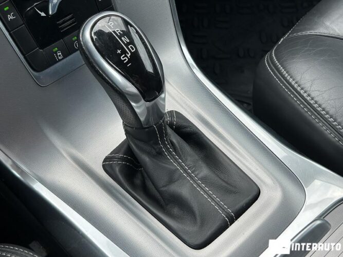 Volvo XC 70 44 interauto-car