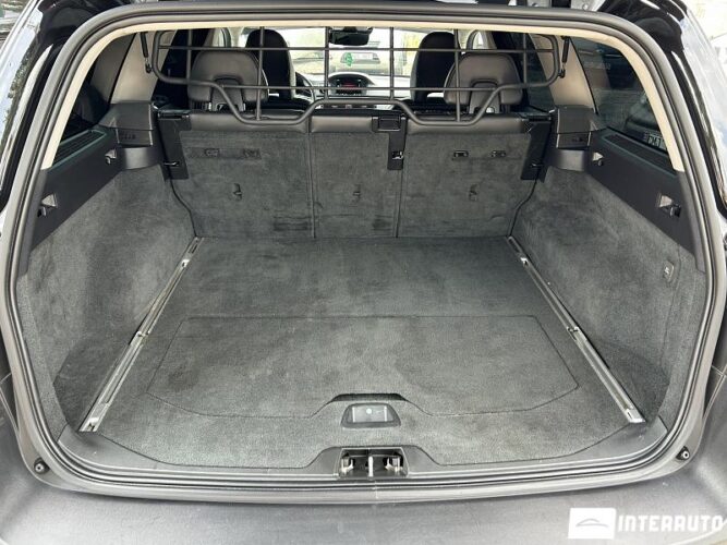 Volvo XC 70 48 interauto-car