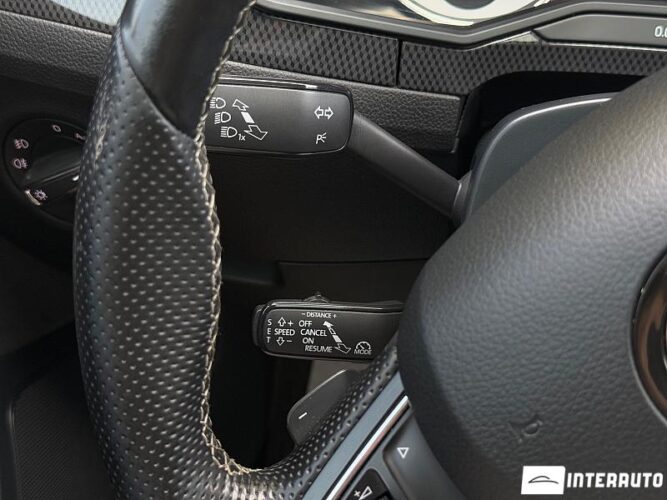 Skoda Superb 55 interauto-car