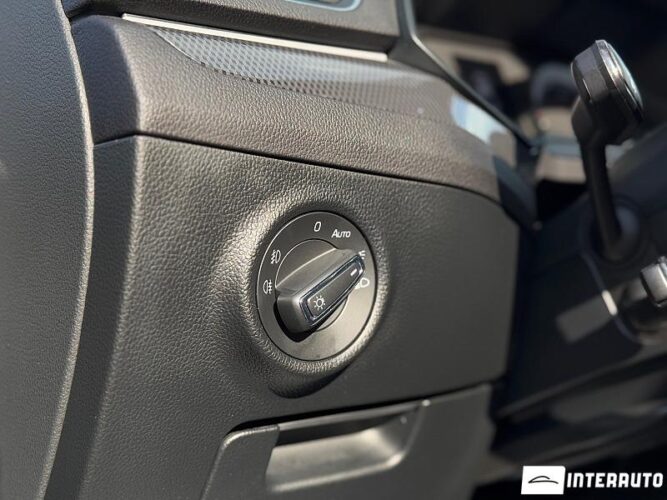 Skoda Superb 54 interauto-car