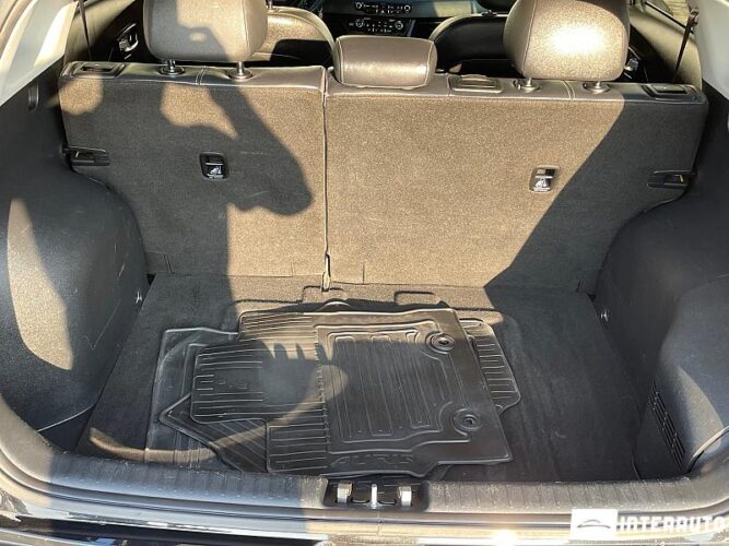 Kia Niro 45 interauto-car