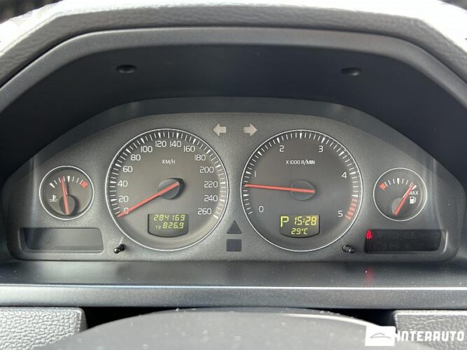 Volvo XC 90 39 interauto-car