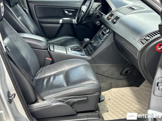 Volvo XC 90 36 interauto-car