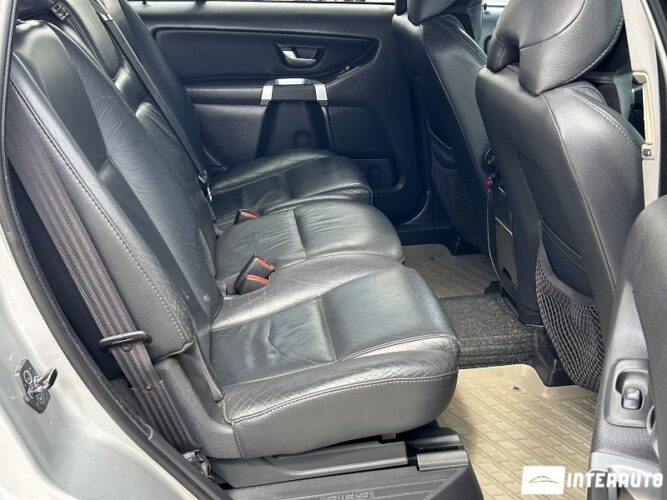 Volvo XC 90 46 interauto-car