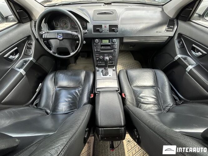 Volvo XC 90 44 interauto-car