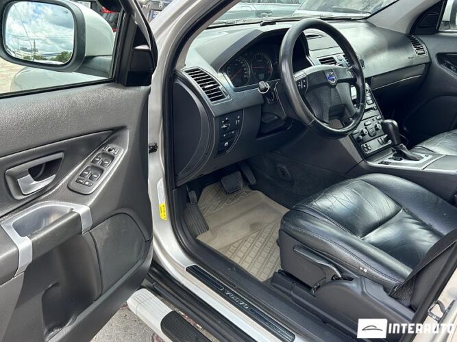 Volvo XC 90 34 interauto-car