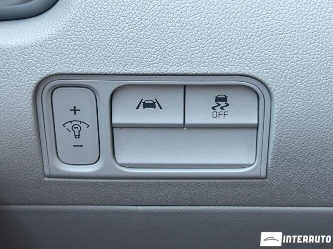 Kia Sorento 43 interauto-car