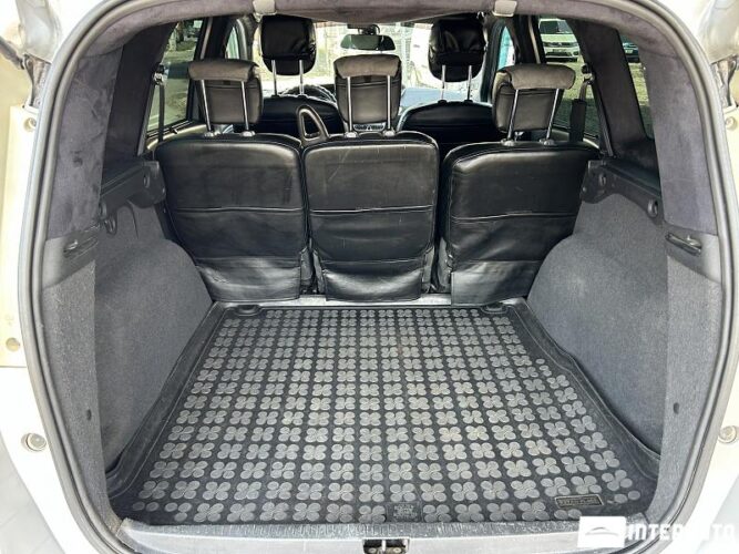 Renault Grand Scenic 49 interauto-car