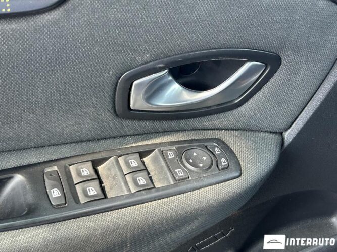 Renault Grand Scenic 37 interauto-car