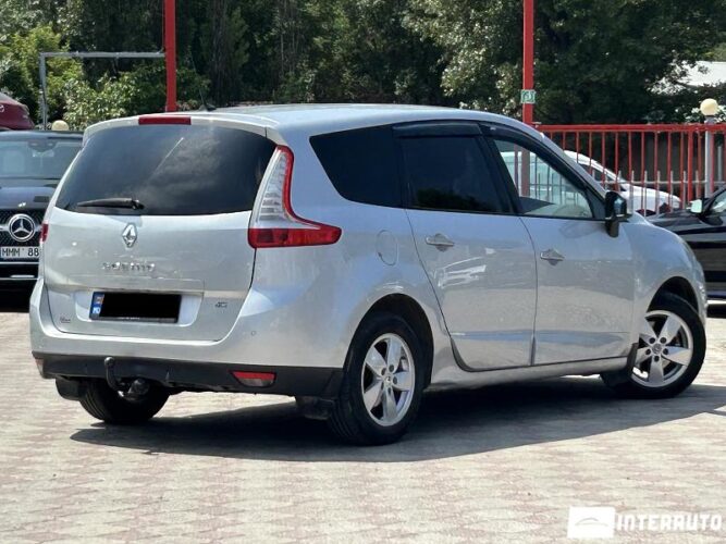 Renault Grand Scenic 33 interauto-car