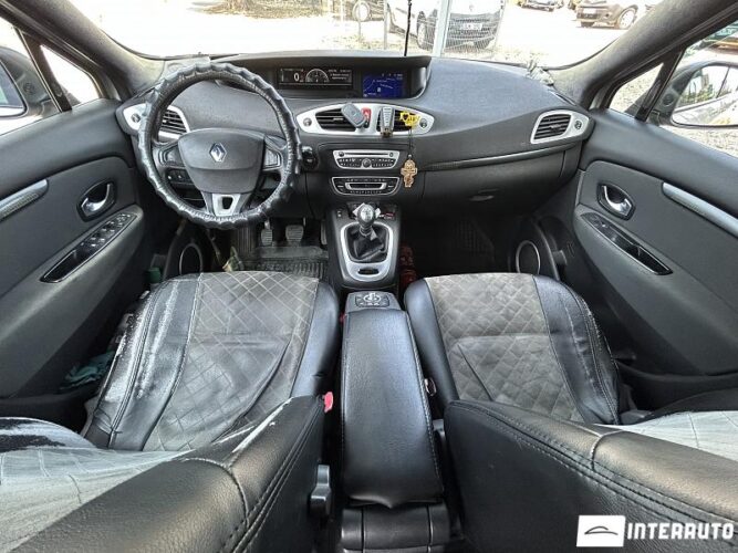 Renault Grand Scenic 39 interauto-car