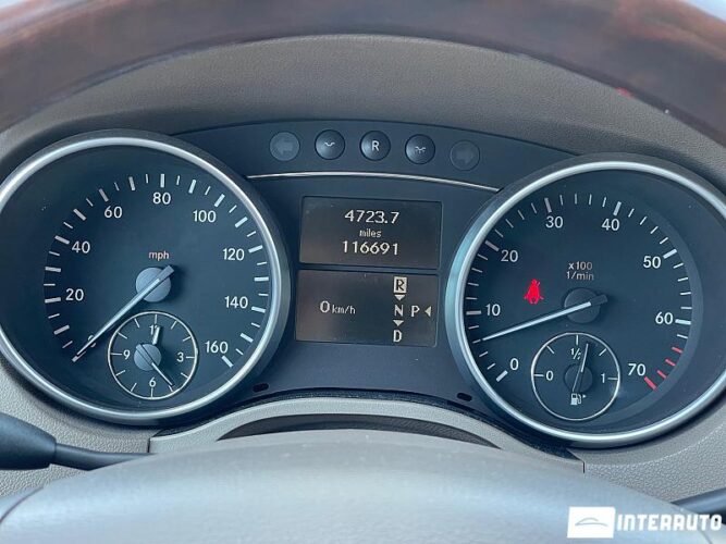 Mercedes ML 500 44 interauto-car