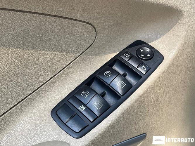 Mercedes ML 500 39 interauto-car