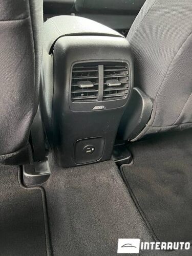 Ford Escape 52 interauto-car