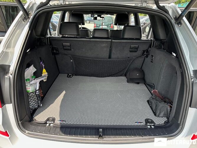BMW X3 2.0D 47 interauto-car