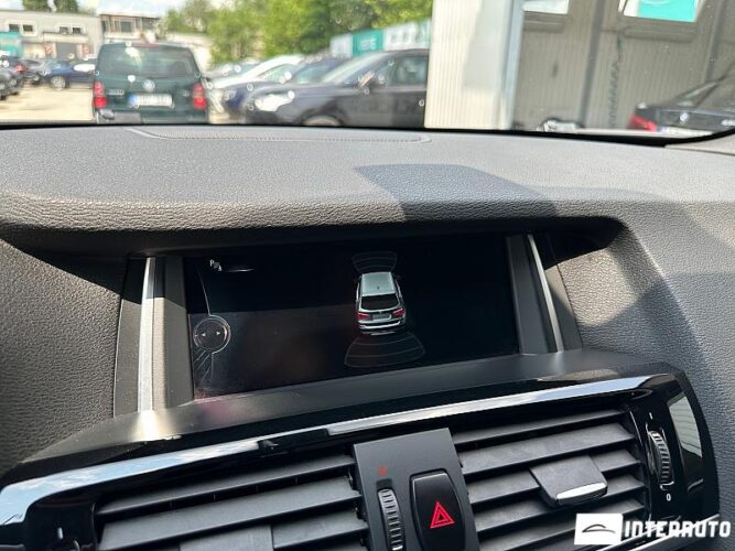 BMW X3 2.0D 43 interauto-car