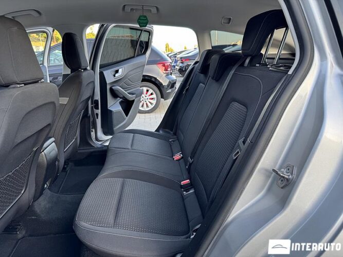 Ford Focus 45 interauto-car