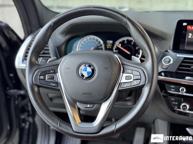 BMW X3 2.0D 39 interauto-car