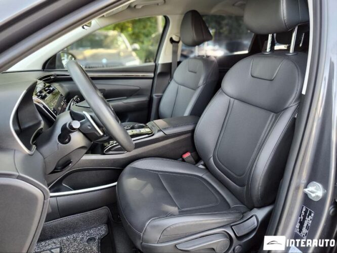 Hyundai Tucson 32 interauto-car