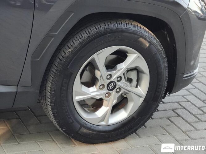 Hyundai Tucson 43 interauto-car
