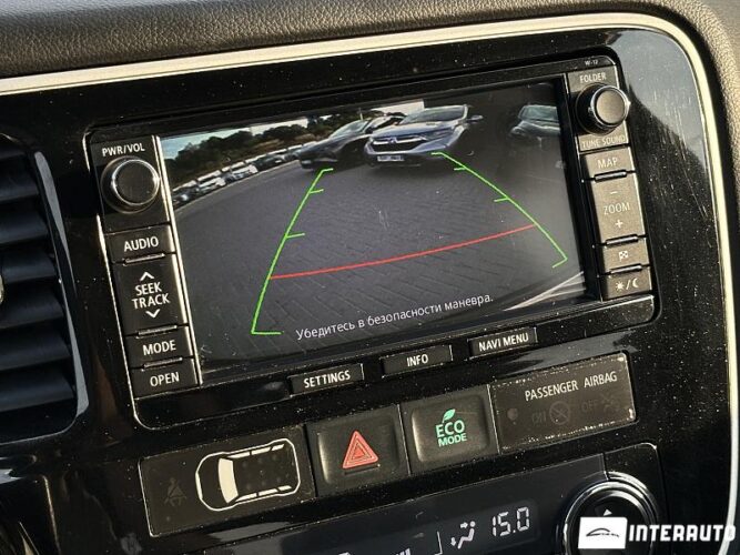 Mitsubishi Outlander 41 interauto-car