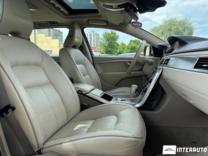 Volvo XC 70 45 interauto-car