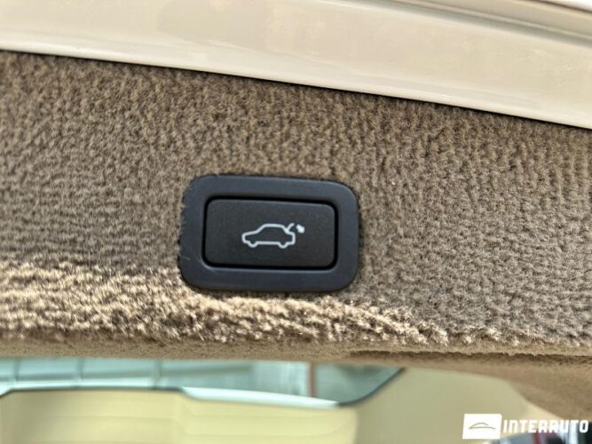 Volvo XC 70 51 interauto-car