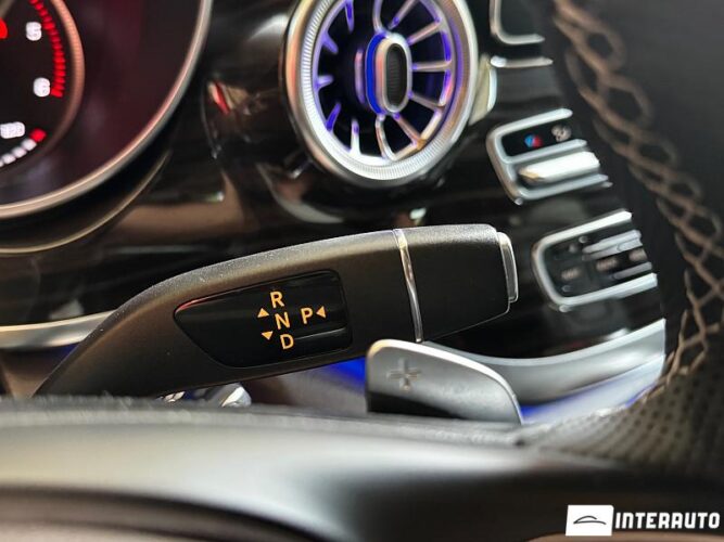 Mercedes V 250 46 interauto-car