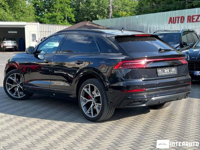 Audi Q8 38 interauto-car