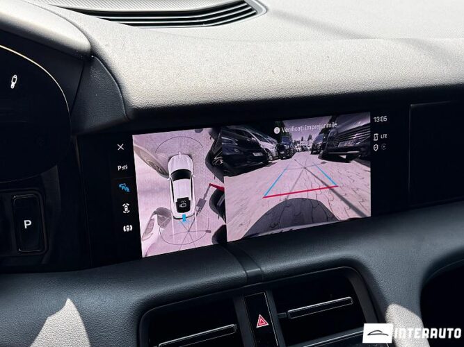 Porsche Taycan 42 interauto-car