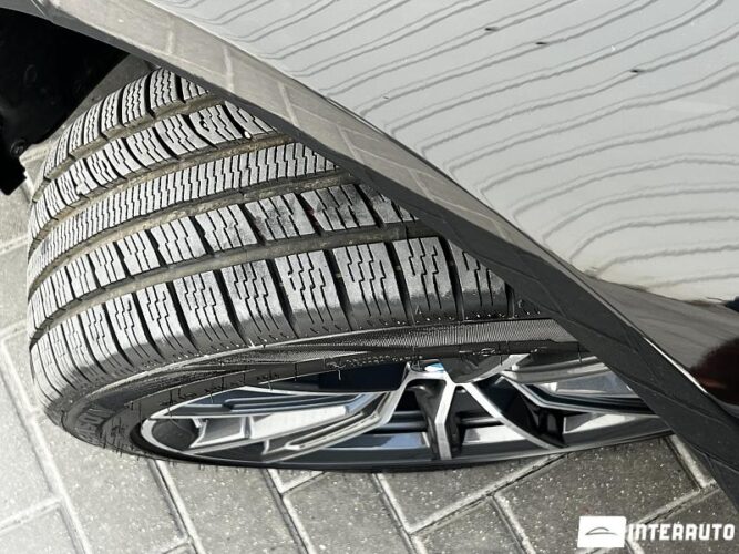 BMW 330 54 interauto-car