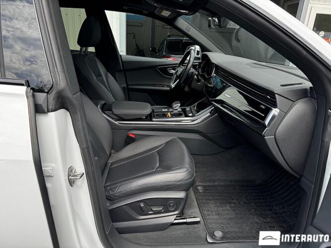 audi Q8 2020