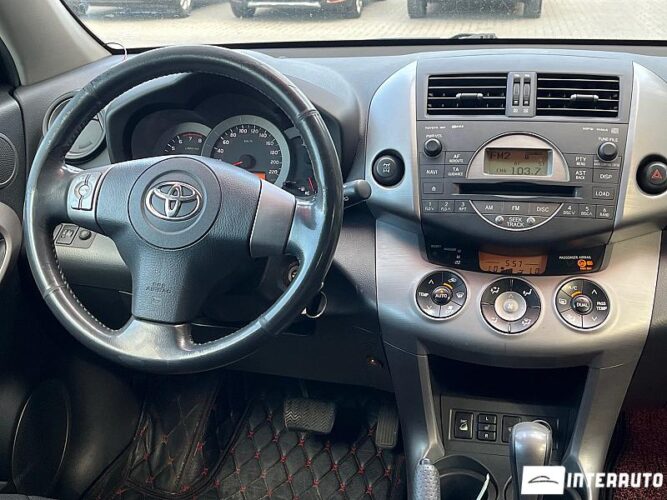 Toyota Rav-4 36 interauto-car