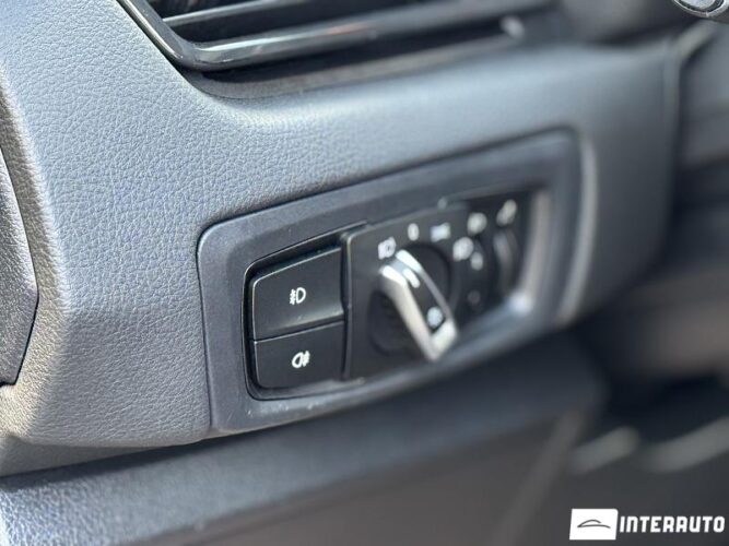 BMW 216d 41 interauto-car