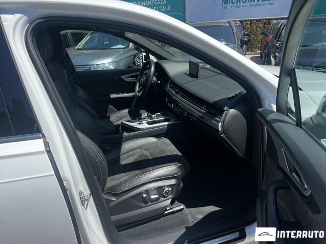 Audi Q7 39 interauto-car
