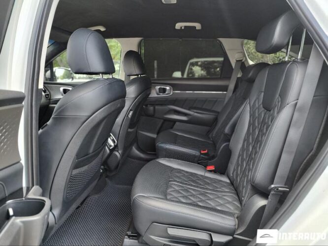 Kia Sorento 44 interauto-car