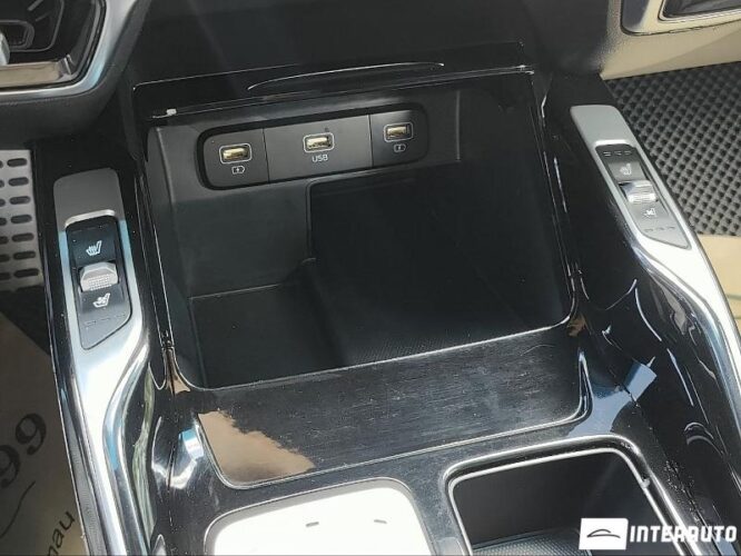 Kia Sorento 49 interauto-car