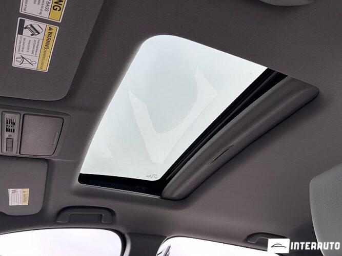 Honda CR-V 50 interauto-car