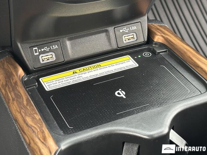 Honda CR-V 47 interauto-car