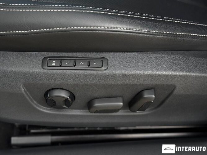 Skoda Superb 46 interauto-car