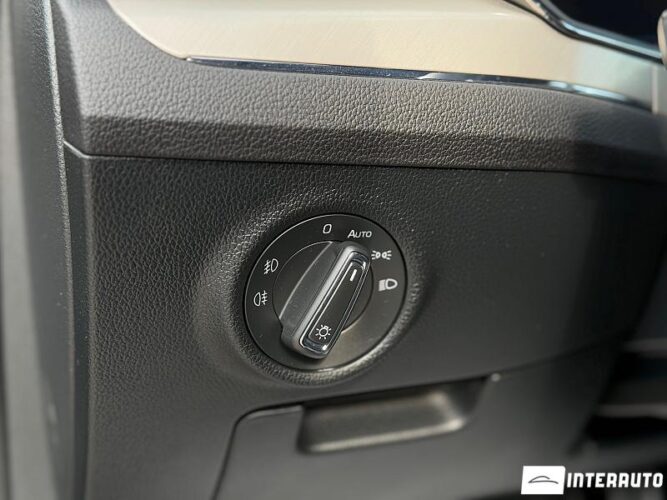 Skoda Superb 49 interauto-car