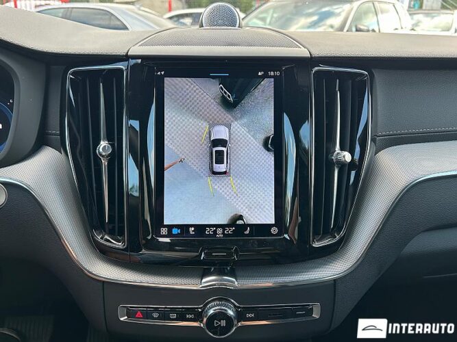 Volvo XC 60 41 interauto-car