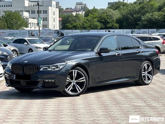 BMW 740e 35 interauto-car