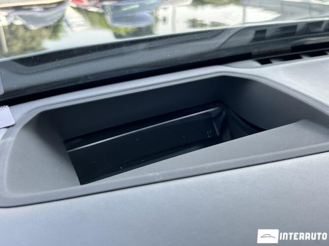 BMW 740e 52 interauto-car