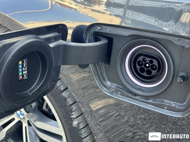 BMW 740e 40 interauto-car